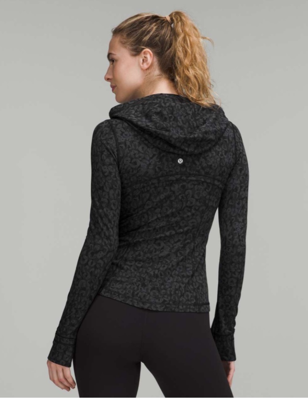 Lululemon Define hooded jacket wild thing camo deep coal size 8
